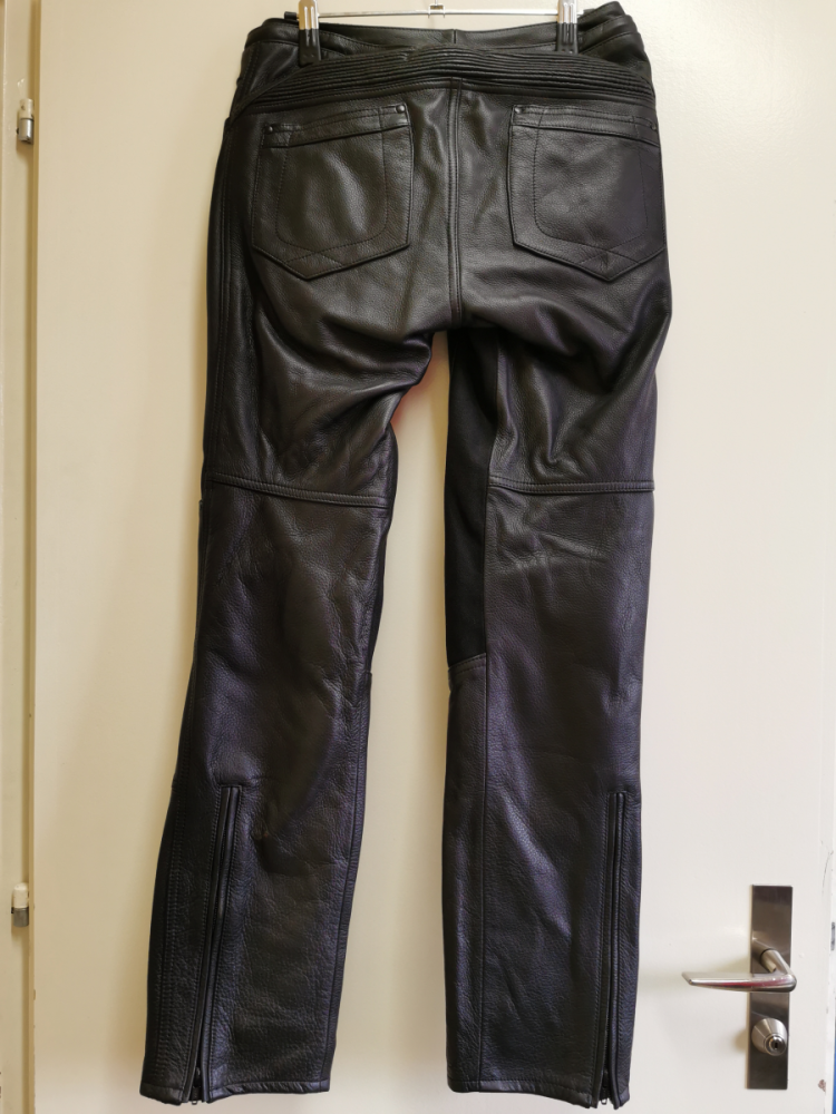 IXS Hose Madrid schwarz 46H